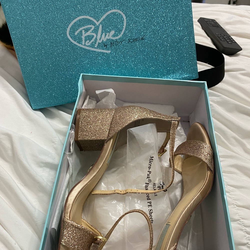 Blue by Betsey Johnson gold glitter shoes